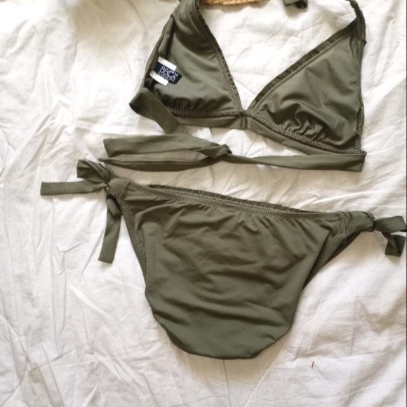 NWOT BECCA Swimwear Olive Green Studded Bikini Set Sz S/M - Picture 7 of 10